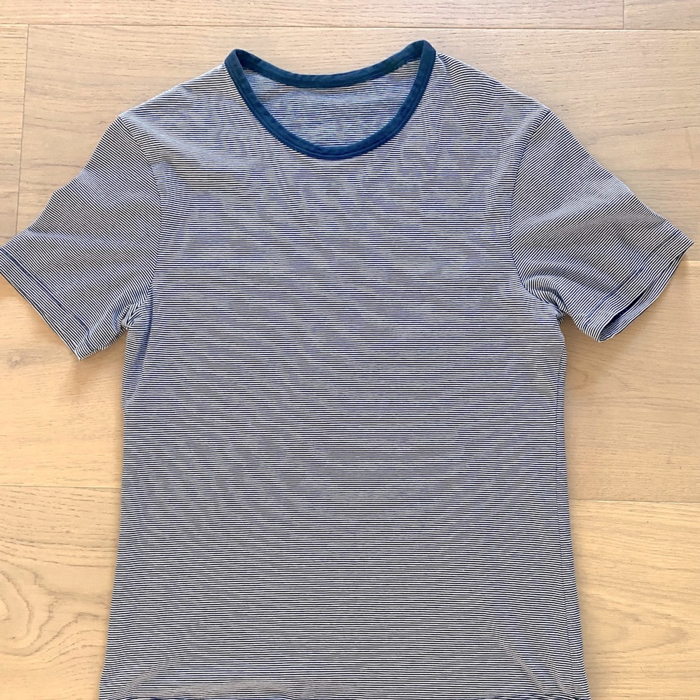 Lululemon Mens t-shirt